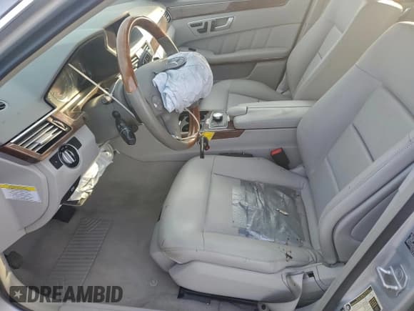 ✅ 2013 Mercedes-Benz E 350 Luxury • VIN: WDDHF5KB6DA671238 • Lot: 94856715. Wystawiony na Copart z przebiegiem 119 784 mil. Bezpłatny archiwum sprzedaży aukcyjnych z USA i szczegółowy raport historii pojazdu na DreamBid. Zdjęcie 7.