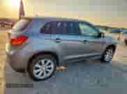 2013 Mitsubishi Outlander ES z VIN 4A4AP3AU2DE011084, wystawiony jako Copart lot #71807855 z przebiegiem 141 460 mil mil oraz Szkoda całkowita • Salvage title. Historia ofert i sprzedaży dostępna na DreamBid. Obrazek 3.