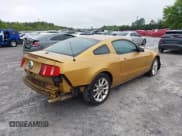 ✅ 2010 Ford Mustang V6 • VIN: 1ZVBP8AN6A5105768 • Lot: 41964355. Listed on IAAI with 180,654 mi. Free auction sales archive from the USA and detailed vehicle history report at DreamBid. Image 4.