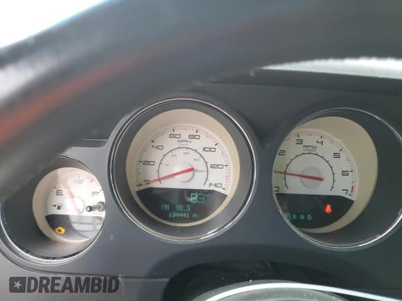 ✅ 2012 Dodge Challenger SXT • VIN: 2C3CDYAG1CH259290 • Lot: 74770014. Wystawiony na Copart z przebiegiem 134 441 mil. Bezpłatny archiwum sprzedaży aukcyjnych z USA i szczegółowy raport historii pojazdu na DreamBid. Zdjęcie 9.