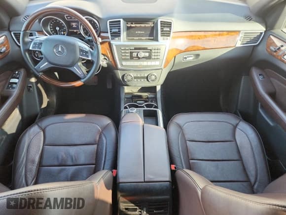 ✅ 2013 Mercedes-Benz M 350 • VIN: 4JGDA5JB9DA101898 • Lot: 89807935. Listed on Copart with 152,710 mi. Free auction sales archive from the USA and detailed vehicle history report at DreamBid. Image 8.