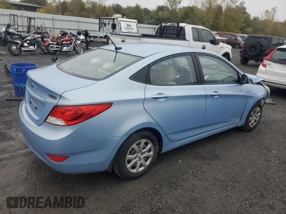 ✅ 2012 Hyundai Accent GLS • VIN: KMHCT4AE7CU219097 • Лот: 75489064. Опубликован ранее на Copart с пробегом 77 416 миль. Бесплатный доступ к архиву аукционных продаж из США и подробный отчёт об истории автомобиля на DreamBid. Изображение 3.