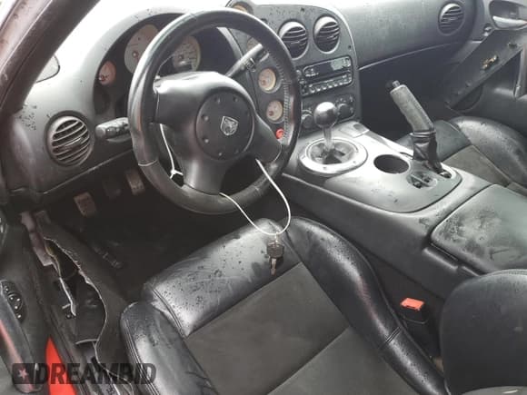 ✅ 2003 Dodge Viper SRT-10 • VIN: 1B3JR65Z73V501755 • Lot: 76250344. Listed on Copart with 43,826 mi. Free auction sales archive from the USA and detailed vehicle history report at DreamBid. Image 8.