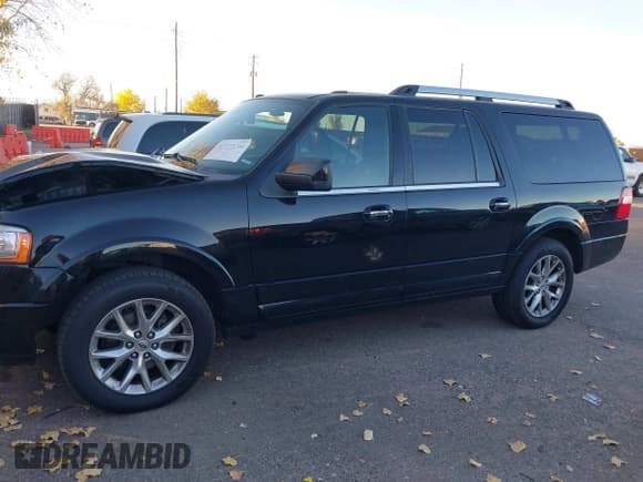 ✅ 2017 Ford Expedition Max Limited • VIN: 1FMJK2AT7HEA37706 • Lot: 43579760. Wystawiony na IAAI z przebiegiem 271 451 mil. Bezpłatny archiwum sprzedaży aukcyjnych z USA i szczegółowy raport historii pojazdu na DreamBid. Zdjęcie 14.
