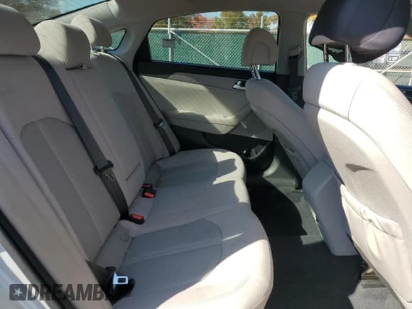 ✅ 2015 Hyundai Sonata SE • VIN: 5NPE24AF1FH208801 • Lot: 85396925. Listed on Copart with 115,843 mi. Free auction sales archive from the USA and detailed vehicle history report at DreamBid. Image 10.