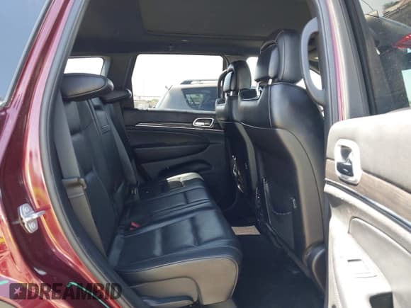 ✅ 2016 Jeep Grand Cherokee Overland • VIN: 1C4RJFCG7GC355448 • Lot: 42053353. Wystawiony na IAAI z przebiegiem 80 052 mil. Bezpłatny archiwum sprzedaży aukcyjnych z USA i szczegółowy raport historii pojazdu na DreamBid. Zdjęcie 8.