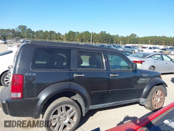 ✅ 2011 Dodge Nitro Heat • VIN: 1D4PU4GK3BW573902 • Lot: 43630383. Listed on IAAI with 100,515 mi. Free auction sales archive from the USA and detailed vehicle history report at DreamBid. Image 14.