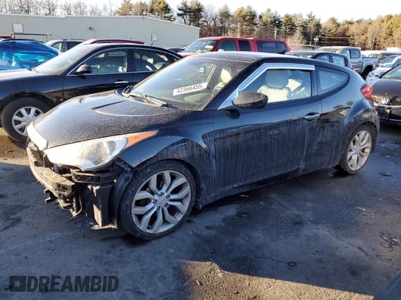 ✅ 2013 Hyundai Veloster w/Black Int • VIN: KMHTC6AD3DU113976 • Lot: 42366455. Wystawiony na Copart z przebiegiem 122 595 mil. Bezpłatny archiwum sprzedaży aukcyjnych z USA i szczegółowy raport historii pojazdu na DreamBid. Zdjęcie 1.