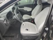 ✅ 2023 Hyundai Kona SEL • VIN: KM8K6CAB5PU945615 • Лот: 66470494. Опубликован ранее на Copart с пробегом 26 635 миль. Бесплатный доступ к архиву аукционных продаж из США и подробный отчёт об истории автомобиля на DreamBid. Изображение 7.