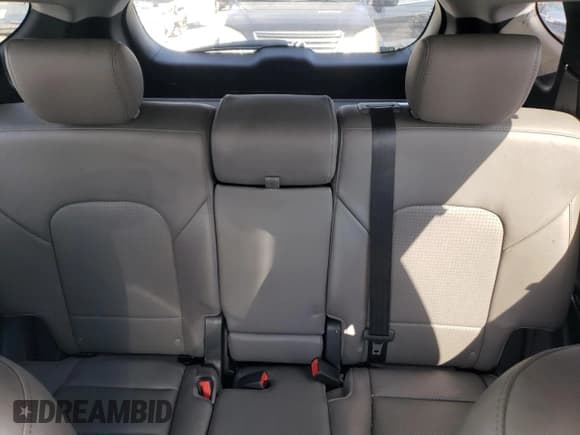 ✅ 2015 Hyundai Santa Fe • VIN: 5XYZWDLA0FG293175 • Лот: 67732893. Опубликован ранее на Copart с пробегом 121 014 миль. Бесплатный доступ к архиву аукционных продаж из США и подробный отчёт об истории автомобиля на DreamBid. Изображение 10.