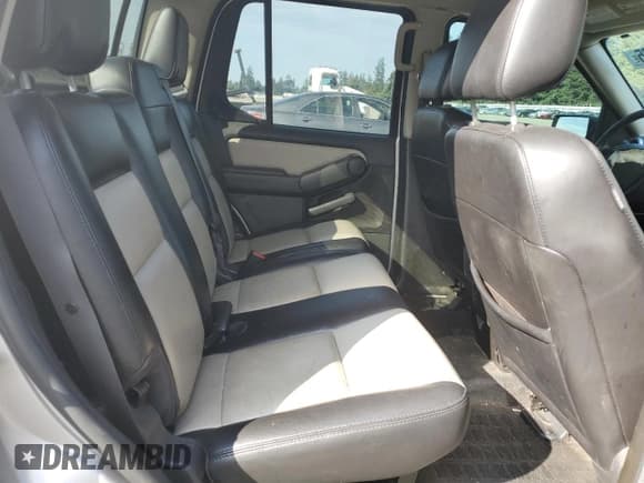 ✅ 2007 Ford Explorer Sport Trac Limited • VIN: 1FMEU53817UA24590 • Лот: 80129965. Опубликован ранее на Copart с пробегом 230 531 миль. Бесплатный доступ к архиву аукционных продаж из США и подробный отчёт об истории автомобиля на DreamBid. Изображение 10.