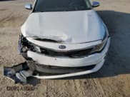 ✅ 2017 Kia Optima LX • VIN: 5XXGT4L33HG124048 • Lot: 81237085. Wystawiony na Copart z przebiegiem 112 476 mil. Bezpłatny archiwum sprzedaży aukcyjnych z USA i szczegółowy raport historii pojazdu na DreamBid. Zdjęcie 11.