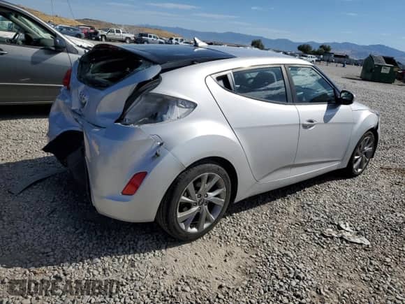 2017 Hyundai Veloster z VIN KMHTC6AD6HU313515, wystawiony jako Copart lot #67322364 z przebiegiem 52 208 mil mil oraz Szkoda całkowita • Salvage title. Historia ofert i sprzedaży dostępna na DreamBid. Obrazek 3.