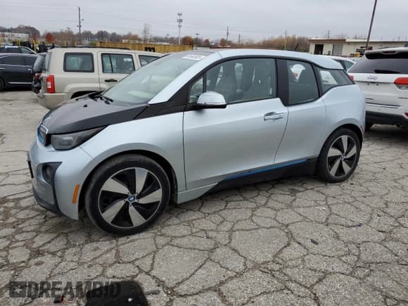 ✅ 2014 BMW i3 • VIN: WBY1Z2C53EV284326 • Lot: 93660905. Wystawiony na Copart z przebiegiem 66 075 mil. Bezpłatny archiwum sprzedaży aukcyjnych z USA i szczegółowy raport historii pojazdu na DreamBid. Zdjęcie 1.
