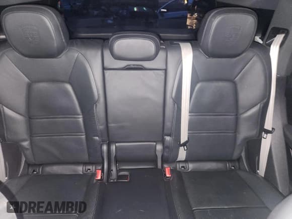 ✅ 2022 Porsche Cayenne • VIN: WP1AA2AYXNDA05738 • Lot: 93484625. Listed on Copart with 52,392 mi. Free auction sales archive from the USA and detailed vehicle history report at DreamBid. Image 10.