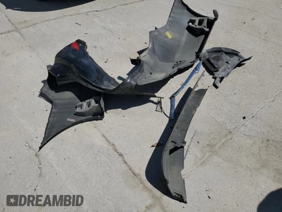 ✅ 2014 Hyundai Sonata GLS • VIN: 5NPEB4AC6EH908365 • Lot: 69213784. Listed on Copart with 140,990 mi. Free auction sales archive from the USA and detailed vehicle history report at DreamBid. Image 12.