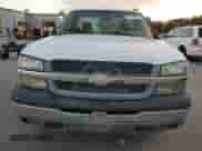 2004 Chevrolet Silverado 1500 LS z VIN 1GCEC14V74Z251317, wystawiony jako Copart lot #79619084 z przebiegiem 227 917 mil mil oraz Szkoda całkowita • Salvage title. Historia ofert i sprzedaży dostępna na DreamBid. Obrazek 5.