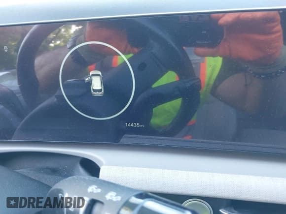 ✅ 2025 Hyundai Tucson SEL Convenience • VIN: 3KMJCCDE1SE002463 • Lot: 43011423. Listed on IAAI with 14,435 mi. Free auction sales archive from the USA and detailed vehicle history report at DreamBid. Image 7.