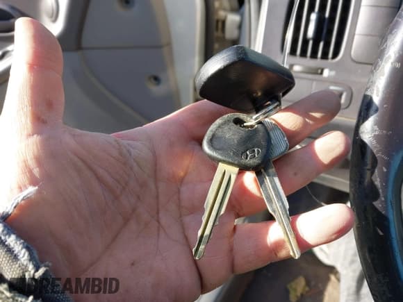 ✅ 2005 Hyundai Elantra GLS • VIN: KMHDN56D85U132543 • Lot: 41412307. Wystawiony na IAAI z przebiegiem 153 081 mil. Bezpłatny archiwum sprzedaży aukcyjnych z USA i szczegółowy raport historii pojazdu na DreamBid. Zdjęcie 11.