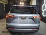 ✅ 2025 Chevrolet Equinox FWD LT • VIN: 3GNAXHEG9SL205334 • Lot: 68024145. Wystawiony na Copart z przebiegiem 12 836 mil. Bezpłatny archiwum sprzedaży aukcyjnych z USA i szczegółowy raport historii pojazdu na DreamBid. Zdjęcie 6.