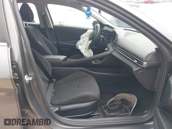 ✅ 2025 Hyundai Elantra SEL Convenience • VIN: KMHLS4DG5SU974859 • Lot: 43527412. Listed on IAAI with 18,439 mi. Free auction sales archive from the USA and detailed vehicle history report at DreamBid. Image 5.