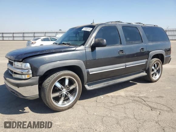 ✅ 2004 Chevrolet Suburban LT • VIN: 3GNEC16TX4G108008 • Lot: 81696155. Wystawiony na Copart z przebiegiem 235 957 mil. Bezpłatny archiwum sprzedaży aukcyjnych z USA i szczegółowy raport historii pojazdu na DreamBid. Zdjęcie 1.