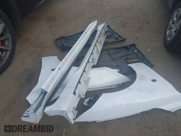 2024 Lexus IS 300 с VIN JTHBA1D23R5130831, выставлен на аукционе IAAI как лот 41673307 с пробегом 11 556 миль миль и . История ставок и продаж доступна на DreamBid. Изображение 12.