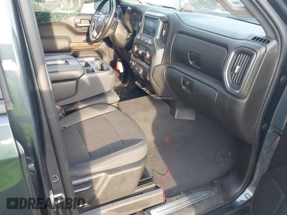 ✅ 2019 Chevrolet Silverado 1500 LT • VIN: 1GCPWCED3KZ178493 • Лот: 43279577. Опубликован ранее на IAAI с пробегом 99 744 миль. Бесплатный доступ к архиву аукционных продаж из США и подробный отчёт об истории автомобиля на DreamBid. Изображение 5.