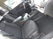 ✅ 2020 GMC Terrain SLE • VIN: 3GKALTEV5LL251089 • Lot: 42747850. Wystawiony na IAAI z przebiegiem 39 479 mil. Bezpłatny archiwum sprzedaży aukcyjnych z USA i szczegółowy raport historii pojazdu na DreamBid. Zdjęcie 5.