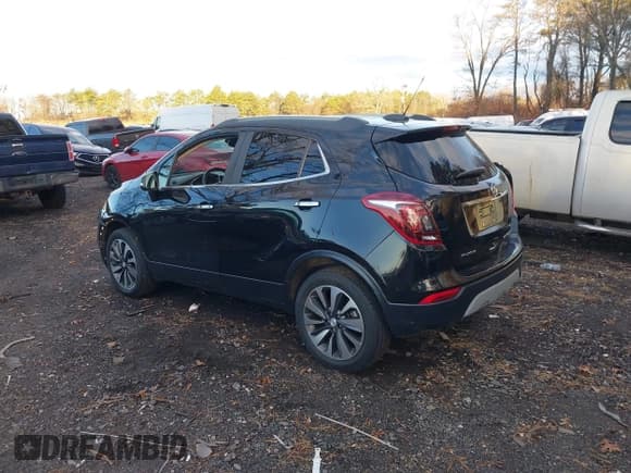 ✅ 2018 Buick Encore Essence • VIN: KL4CJGSB3JB545580 • Lot: 43744702. Listed on IAAI with 40,961 mi. Free auction sales archive from the USA and detailed vehicle history report at DreamBid. Image 3.