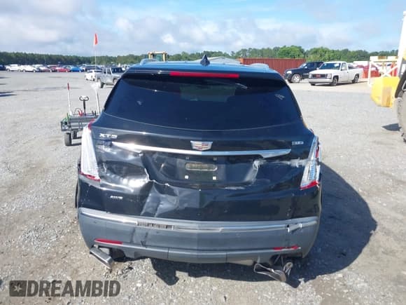 ✅ 2019 Cadillac XT5 Premium Luxury AWD • VIN: 1GYKNFRS0KZ233564 • Лот: 42507436. Опубликован ранее на IAAI с пробегом 161 484 миль. Бесплатный доступ к архиву аукционных продаж из США и подробный отчёт об истории автомобиля на DreamBid. Изображение 17.