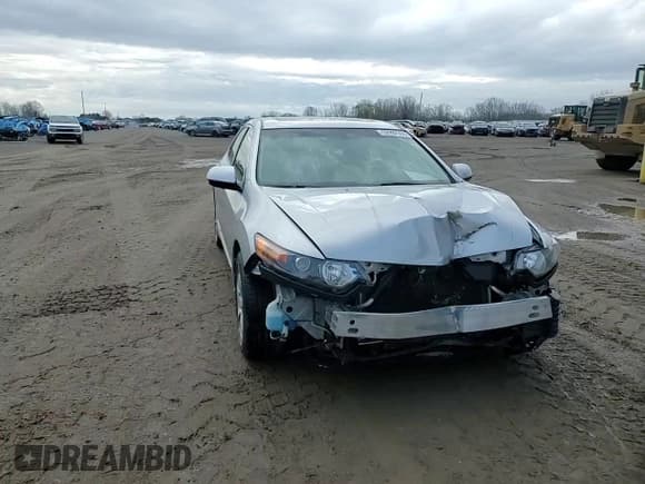 ✅ 2013 Acura TSX • VIN: JH4CU2F42DC000317 • Lot: 52992355. Wystawiony na Copart z przebiegiem 81 303 mil. Bezpłatny archiwum sprzedaży aukcyjnych z USA i szczegółowy raport historii pojazdu na DreamBid. Zdjęcie 14.