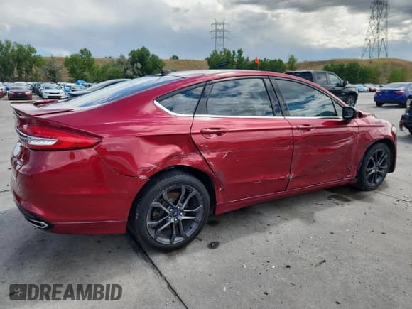 ✅ 2018 Ford Fusion SE • VIN: 3FA6P0T9XJR273020 • Lot: 70458645. Listed on Copart with 121,559 mi. Free auction sales archive from the USA and detailed vehicle history report at DreamBid. Image 3.