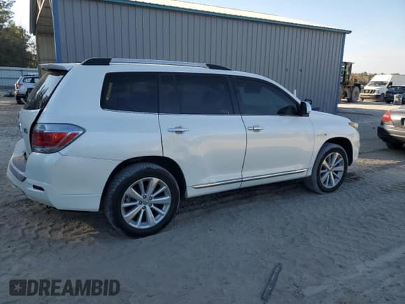 ✅ 2013 Toyota Highlander Limited • VIN: JTEDC3EH4D2011257 • Lot: 93049475. Wystawiony na Copart z przebiegiem 130 520 mil. Bezpłatny archiwum sprzedaży aukcyjnych z USA i szczegółowy raport historii pojazdu na DreamBid. Zdjęcie 3.