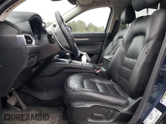 ✅ 2019 Mazda CX-5 Grand Touring Reserve • VIN: JM3KFBDY5K0623563 • Лот: 87201865. Опубликован ранее на Copart с пробегом 46 313 миль. Бесплатный доступ к архиву аукционных продаж из США и подробный отчёт об истории автомобиля на DreamBid. Изображение 7.