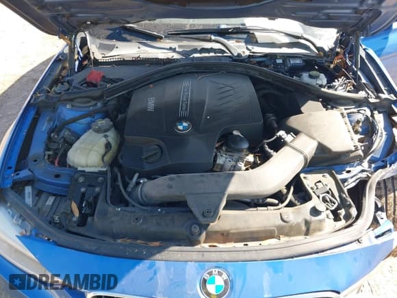 ✅ 2015 BMW 3 Series 335i • VIN: WBA3A9G51FNS66071 • Lot: 40630167. Wystawiony na IAAI z przebiegiem 144 373 mil. Bezpłatny archiwum sprzedaży aukcyjnych z USA i szczegółowy raport historii pojazdu na DreamBid. Zdjęcie 10.