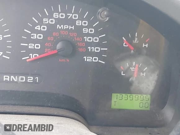 ✅ 2008 Ford F-150 STX • VIN: 1FTRX12W58KD27262 • Lot: 43737658. Wystawiony na IAAI z przebiegiem 133 999 mil. Bezpłatny archiwum sprzedaży aukcyjnych z USA i szczegółowy raport historii pojazdu na DreamBid. Zdjęcie 15.