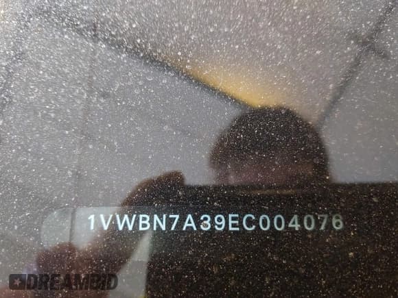 ✅ 2014 Volkswagen Passat SE • VIN: 1VWBN7A39EC004076 • Лот: 43632999. Опубликован ранее на IAAI с пробегом 95 161 миль. Бесплатный доступ к архиву аукционных продаж из США и подробный отчёт об истории автомобиля на DreamBid. Изображение 9.
