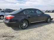 ✅ 2011 Hyundai Genesis • VIN: KMHGC4DF5BU133307 • Лот: 87306195. Опубликован ранее на Copart с пробегом 238 616 миль. Бесплатный доступ к архиву аукционных продаж из США и подробный отчёт об истории автомобиля на DreamBid. Изображение 3.