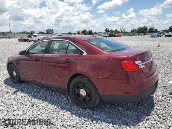✅ 2016 Ford Police Interceptor • VIN: 1FAHP2L89GG103243 • Lot: 68855685. Listed on Copart with 42,245 mi. Free auction sales archive from the USA and detailed vehicle history report at DreamBid. Image 2.