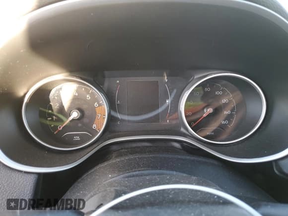 ✅ 2020 Jeep Compass Latitude • VIN: 3C4NJCBB9LT141160 • Lot: 73943324. Listed on Copart with Not provided. Free auction sales archive from the USA and detailed vehicle history report at DreamBid. Image 9.