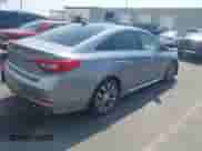 2017 Hyundai Sonata Sport с VIN 5NPE34ABXHH554004, выставлен на аукционе IAAI как лот 42749560 с пробегом 83 243 миль миль и . История ставок и продаж доступна на DreamBid. Изображение 4.