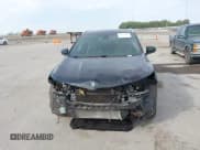 ✅ 2017 Lincoln MKC Reserve • VIN: 5LMCJ3D98HUL55113 • Lot: 43352107. Wystawiony na IAAI z przebiegiem 95 098 mil. Bezpłatny archiwum sprzedaży aukcyjnych z USA i szczegółowy raport historii pojazdu na DreamBid. Zdjęcie 6.