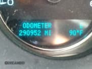 ✅ 2009 GMC Yukon SLT 4SB • VIN: 1GKFC33049R272997 • Lot: 39935360. Listed on IAAI with 290,952 mi. Free auction sales archive from the USA and detailed vehicle history report at DreamBid. Image 15.