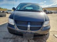 ✅ 2004 Dodge Caravan SXT • VIN: 2D4GP44L84R615741 • Лот: 81887895. Опубликован ранее на Copart с пробегом 102 795 миль. Бесплатный доступ к архиву аукционных продаж из США и подробный отчёт об истории автомобиля на DreamBid. Изображение 5.