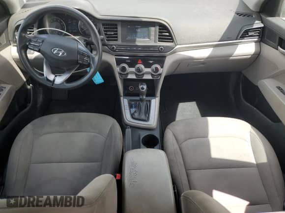 2019 Hyundai Elantra SE z VIN KMHD74LF9KU888775, wystawiony jako Copart lot #70744895 z przebiegiem 196 805 mil mil oraz Szkoda całkowita • Salvage title. Historia ofert i sprzedaży dostępna na DreamBid. Obrazek 8.