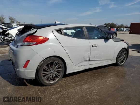 ✅ 2013 Hyundai Veloster w/Black Int • VIN: KMHTC6AD0DU127379 • Lot: 43798425. Wystawiony na Copart z przebiegiem 172 604 mil. Bezpłatny archiwum sprzedaży aukcyjnych z USA i szczegółowy raport historii pojazdu na DreamBid. Zdjęcie 3.