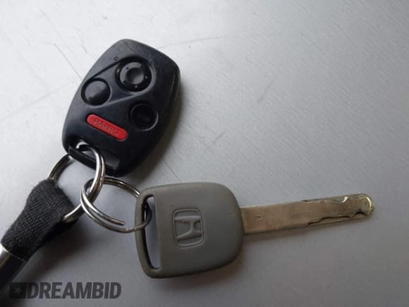 ✅ 2006 Honda Accord LX • VIN: 1HGCM66366A072699 • Lot: 42196423. Listed on IAAI with 151,300 mi. Free auction sales archive from the USA and detailed vehicle history report at DreamBid. Image 11.