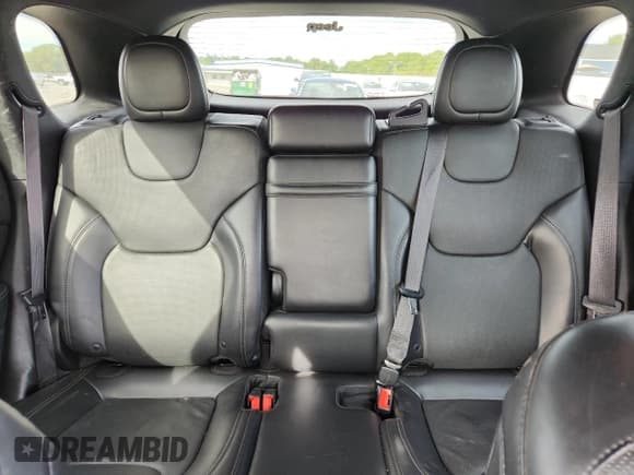 ✅ 2019 Jeep Cherokee Limited • VIN: 1C4PJLDN7KD370103 • Lot: 80406065. Listed on Copart with 105,951 mi. Free auction sales archive from the USA and detailed vehicle history report at DreamBid. Image 10.