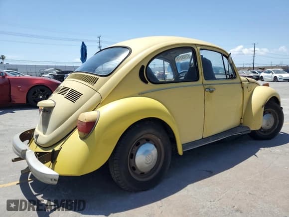 ✅ 1973 Volkswagen Beetle • VIN: 1332230723 • Lot: 57109315. Listed on Copart with 12,672 mi. Free auction sales archive from the USA and detailed vehicle history report at DreamBid. Image 3.